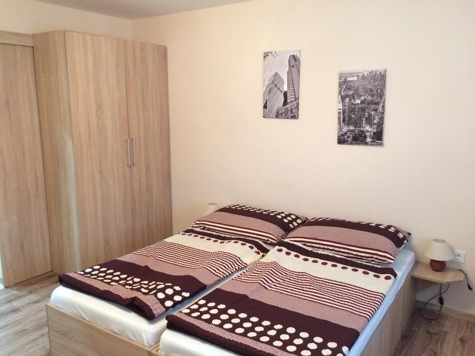 Štúrovo Sunny Apartman מראה חיצוני תמונה